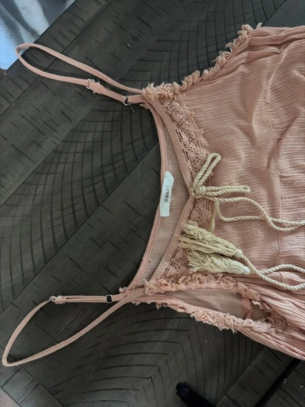 M Dress - Picture 3 of 4